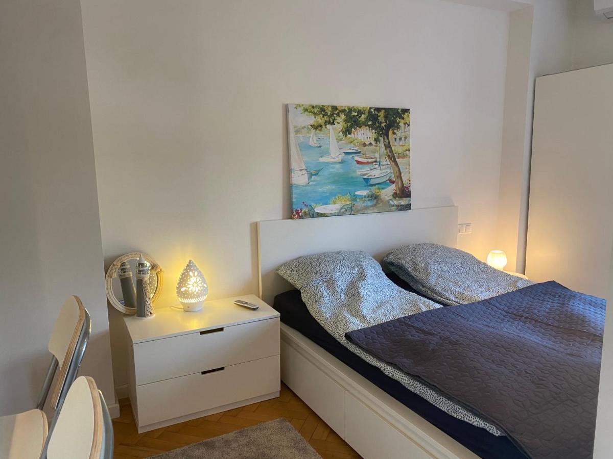 Blue Port Apartment In Ujlipotvaros With Free Parking Budapest Ngoại thất bức ảnh