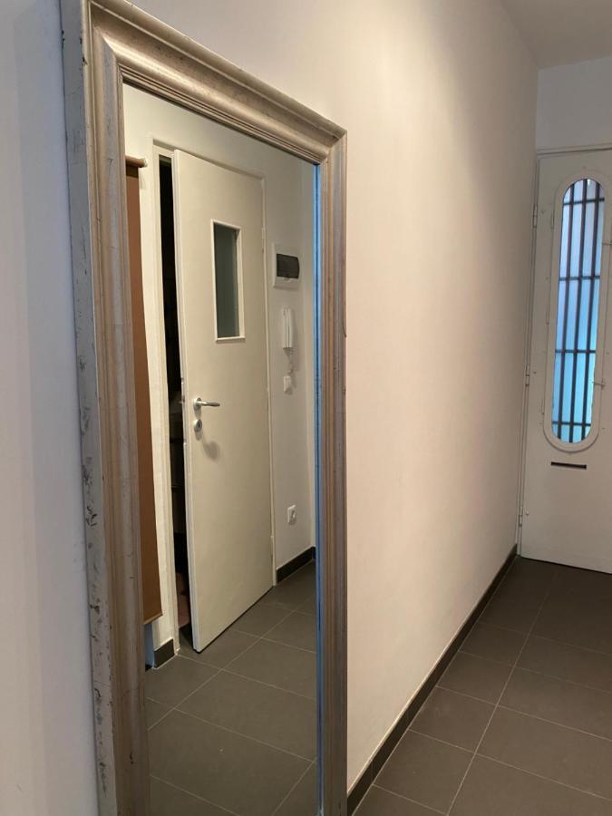 Blue Port Apartment In Ujlipotvaros With Free Parking Budapest Ngoại thất bức ảnh